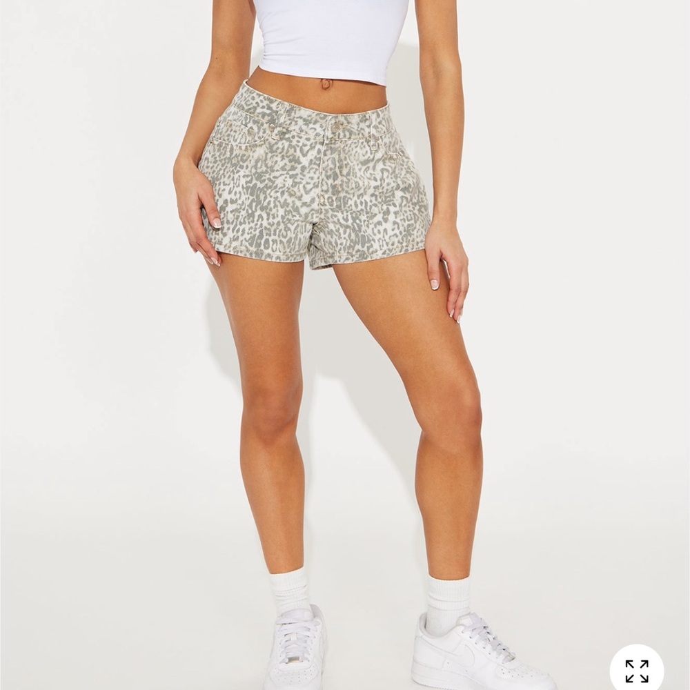 Prowl Around Stretch Leopard Print Denim Shorts - Grey/combo - 15